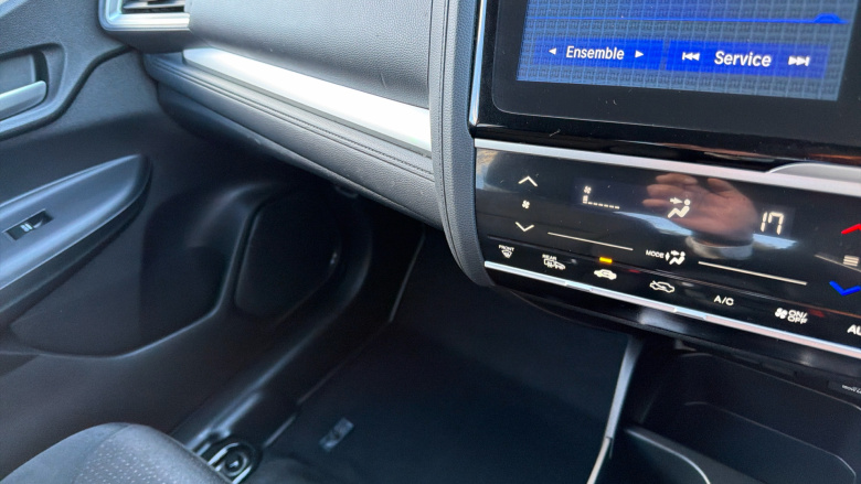 Honda Jazz 1.3 EX Navi 5dr Petrol Hatchback